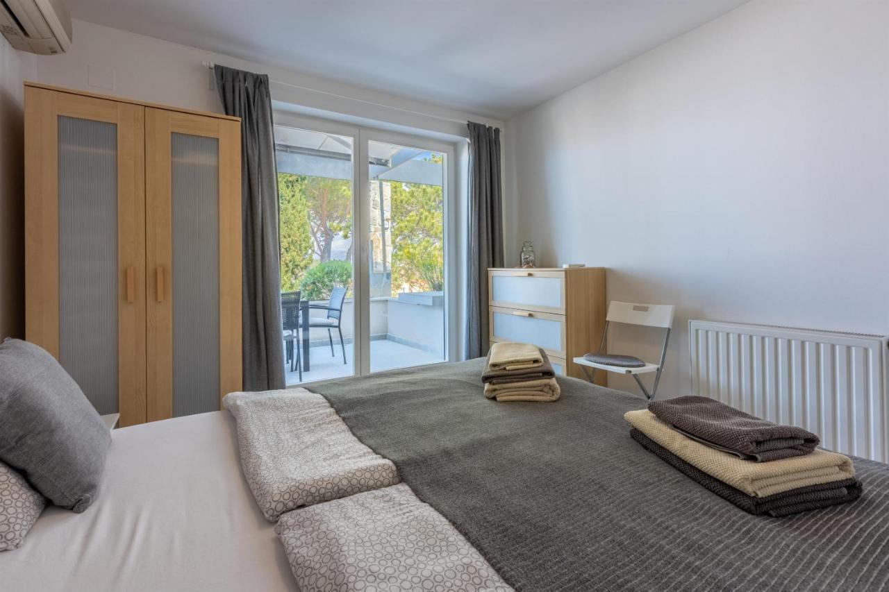 Apartment Vito Njivice Eksteriør billede