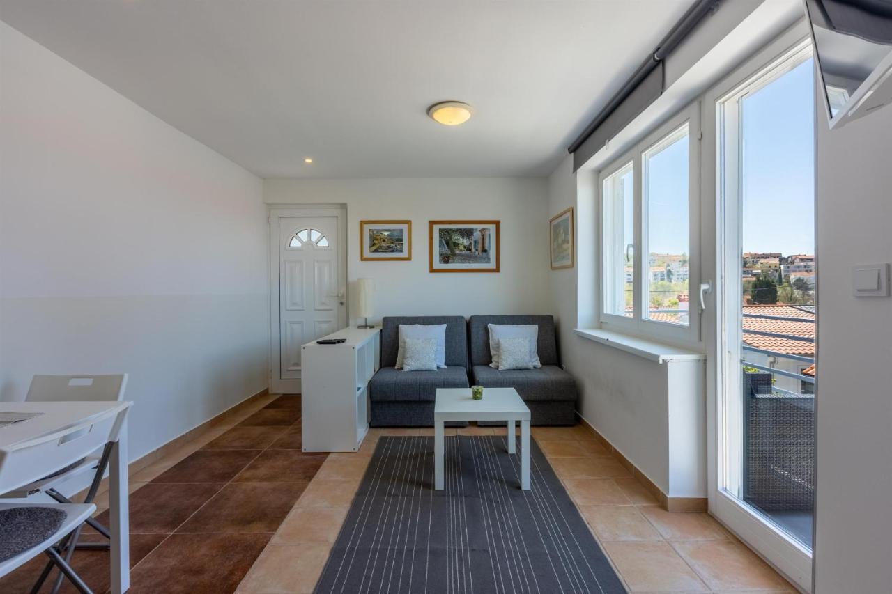 Apartment Vito Njivice Eksteriør billede